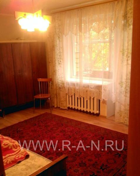 Сдаётся двухкомнатная. Микрорайон Южный