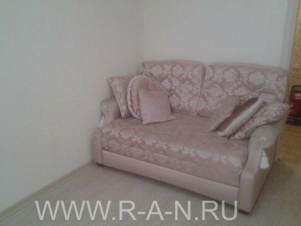 диванчик