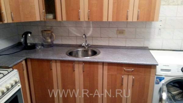 Кухонная мебель в поворотном секторе