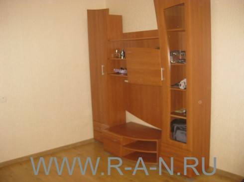 Сдаётся четырухкомнатная квартире